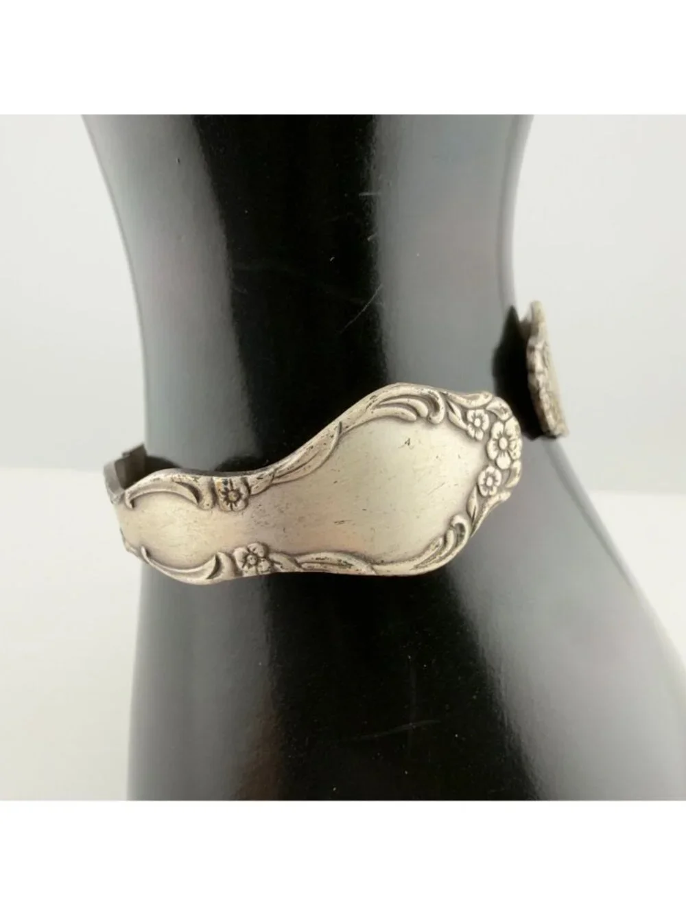 Sarah Coventry floral engraved
